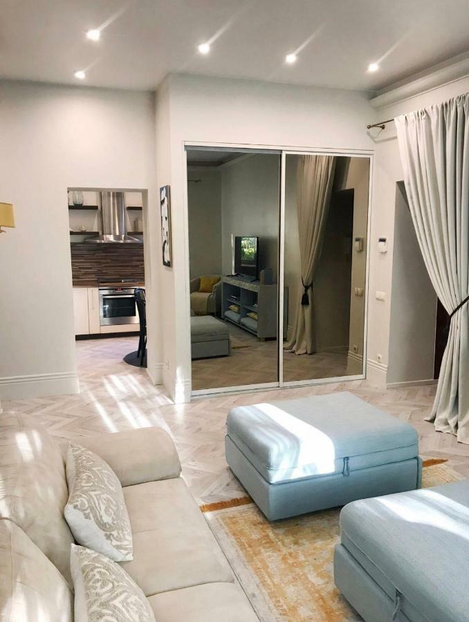 Luxury Old Town Apartment ヴィリニュス エクステリア 写真