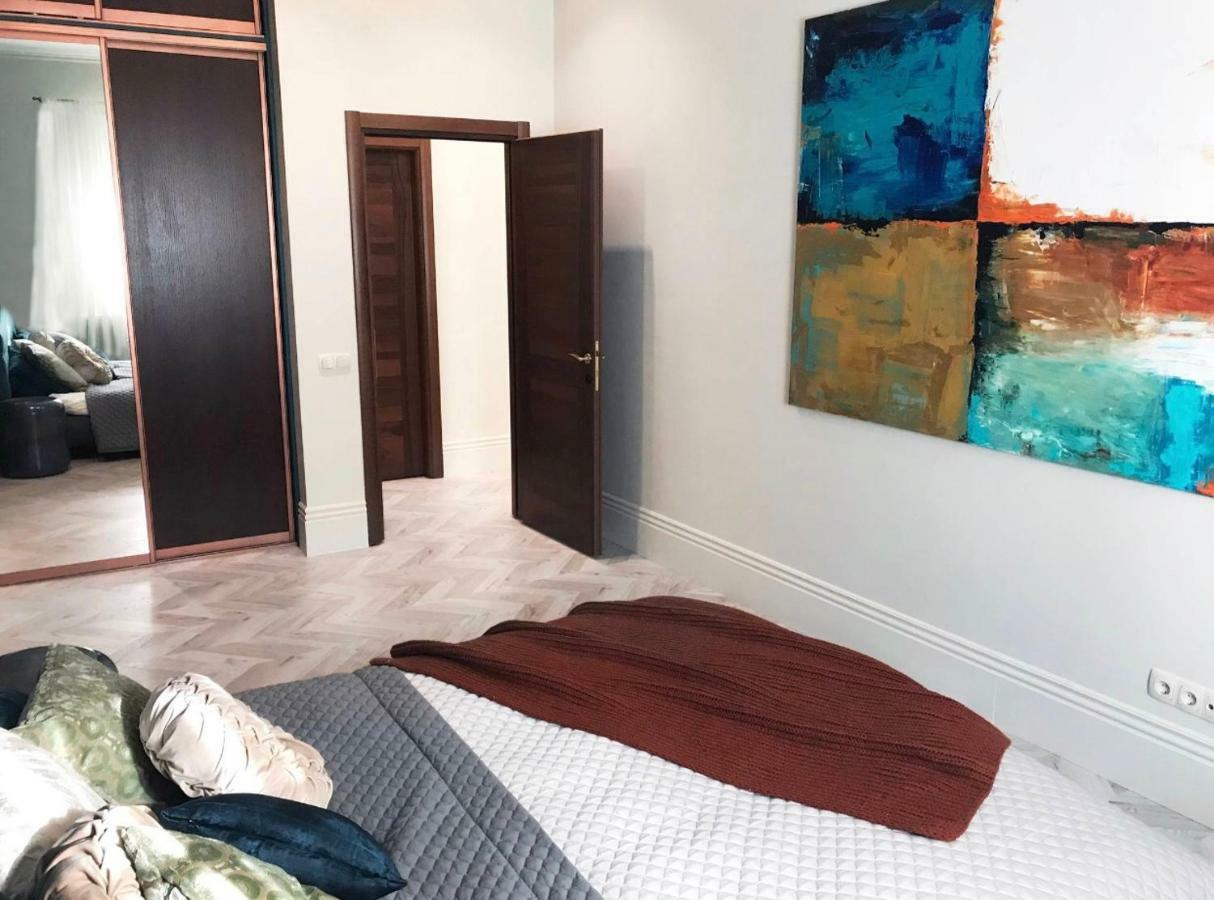 Luxury Old Town Apartment ヴィリニュス エクステリア 写真
